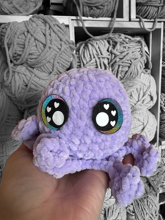 Crocheted octopus with eyes 🐙