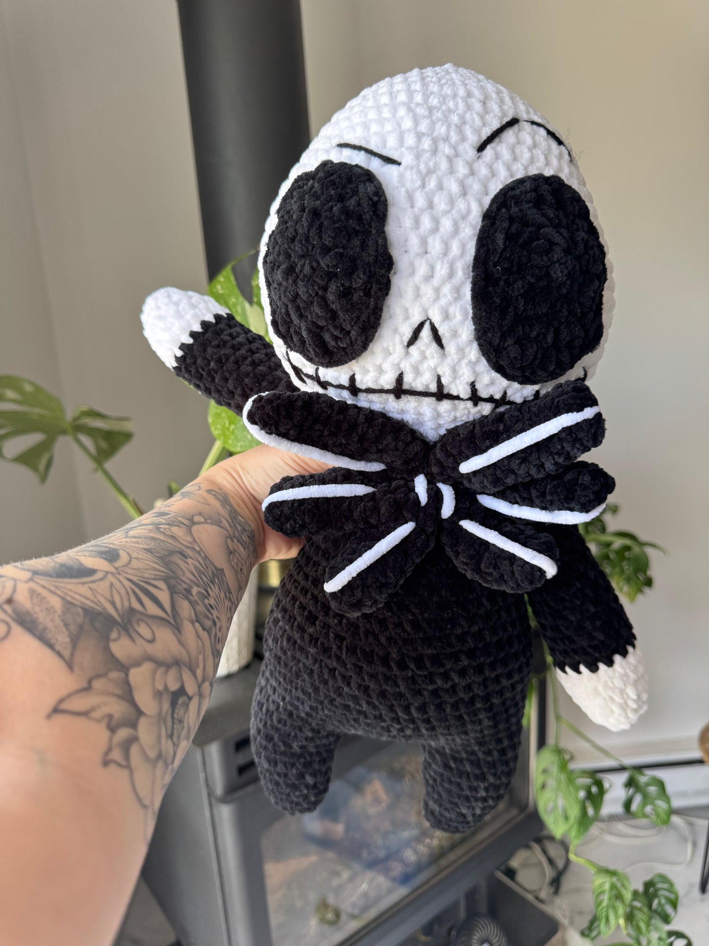 MADE TO ORDER-Small Skeleton Guy